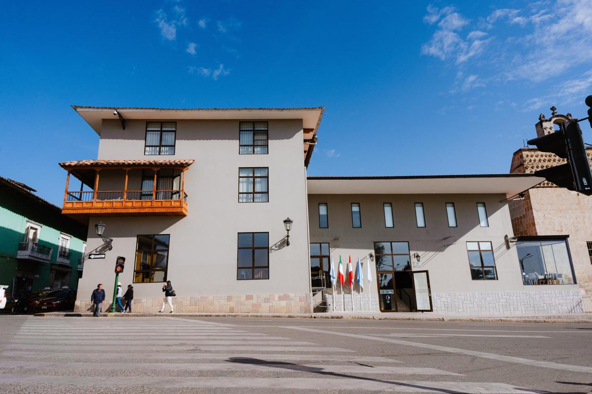 Wyndham Costa Del Sol Cajamarca Hotel Exterior photo