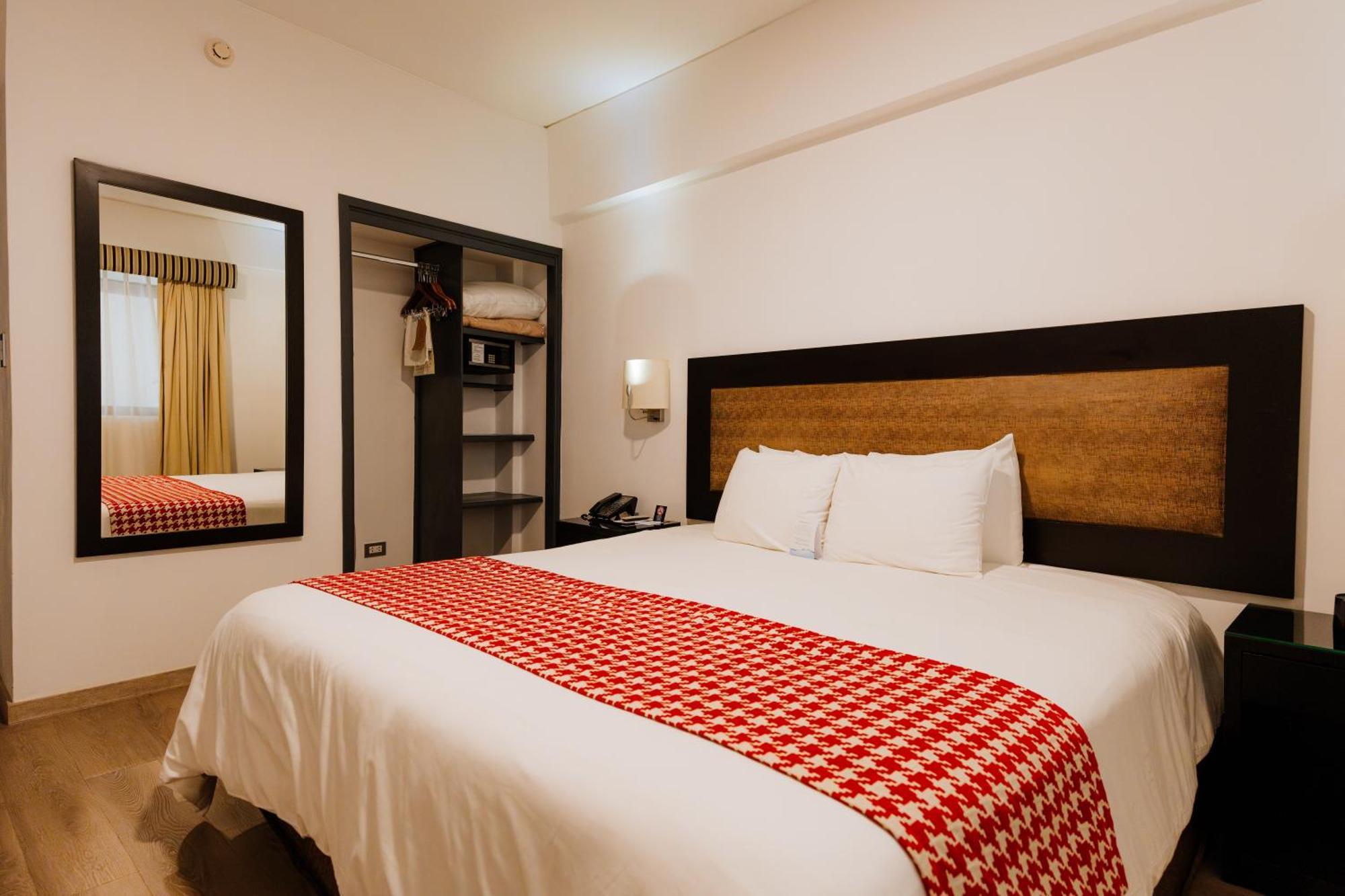 Wyndham Costa Del Sol Cajamarca Hotel Exterior photo
