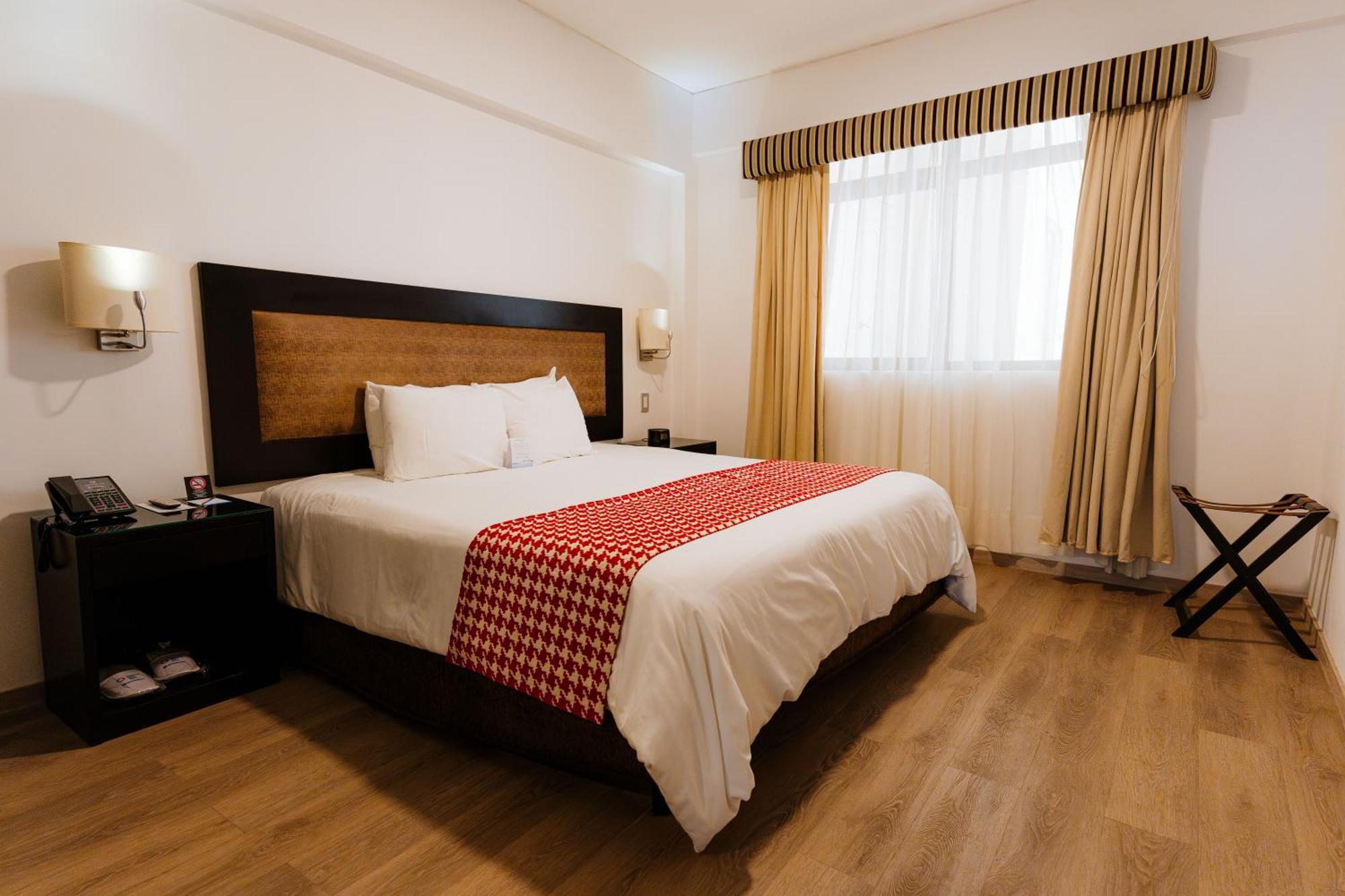 Wyndham Costa Del Sol Cajamarca Hotel Exterior photo